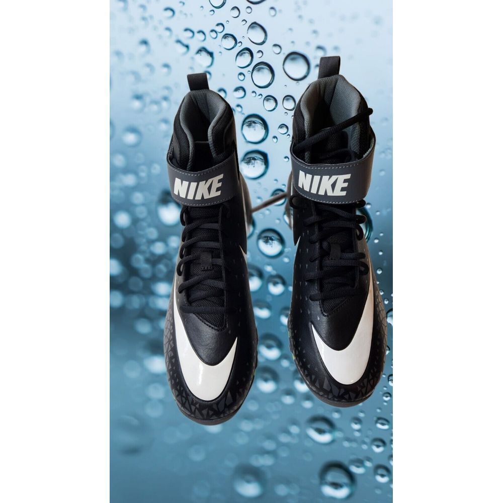 Nike Savage Shark Black Grey  Football Cleats Fast Flex 880109-002 Size 11 W Box